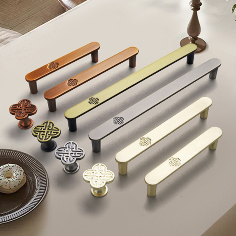Furniture And Kitchen Hardware Fitting - ใหม่สไตล์จีนเฟอร์นิเจอร์มือจับโลหะผสมสังกะสีสำหรับตู้เสื้อผ้าและลิ้นชักตู้เสื้อผ้าฮาร์ดแวร์ฟิตติ้งตู้ครัวมือจับ