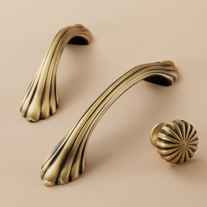Furniture And Kitchen Hardware Fitting - มือจับเฟอร์นิเจอร์ทองเหลืองสไตล์นอร์ดิกวินเทจ มือจับสีบรอนซ์สำหรับตู้และลิ้นชัก อุปกรณ์ฮาร์ดแวร์ มือจับลิ้นชักตู้ครัว