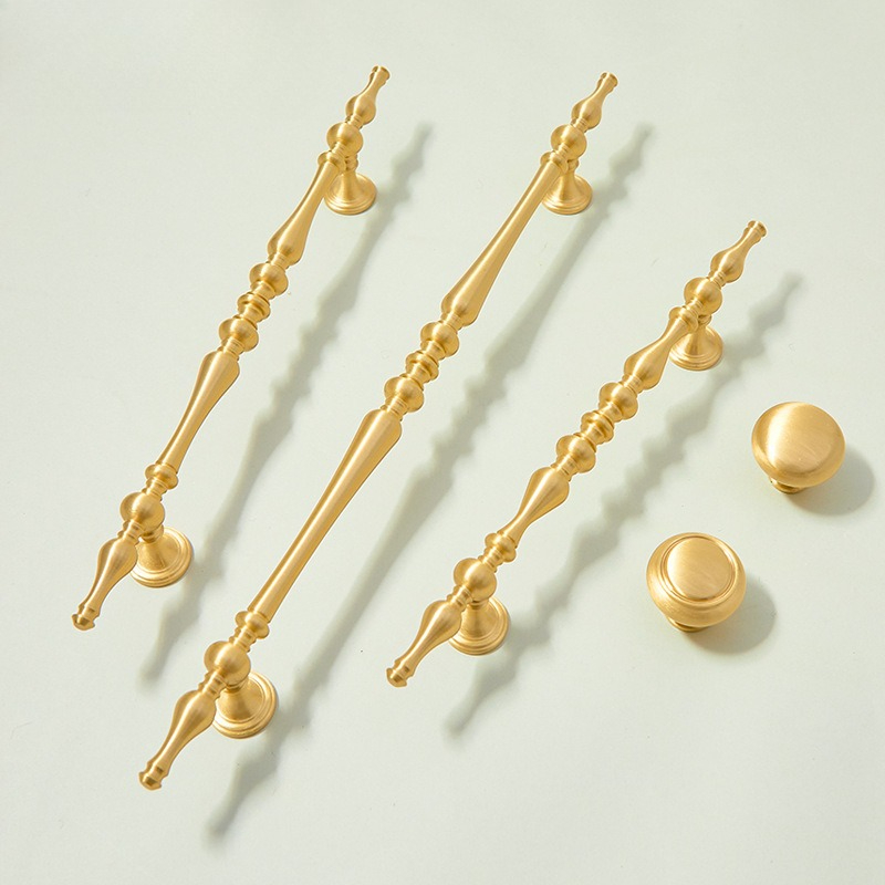 Furniture And Kitchen Hardware Fitting - มือจับเฟอร์นิเจอร์ทองเหลืองแท้สไตล์ฝรั่งเศส สีทองสดใส สำหรับตู้เสื้อผ้าและลิ้นชัก อุปกรณ์ฮาร์ดแวร์หรูหรา มือจับตู้ครัว