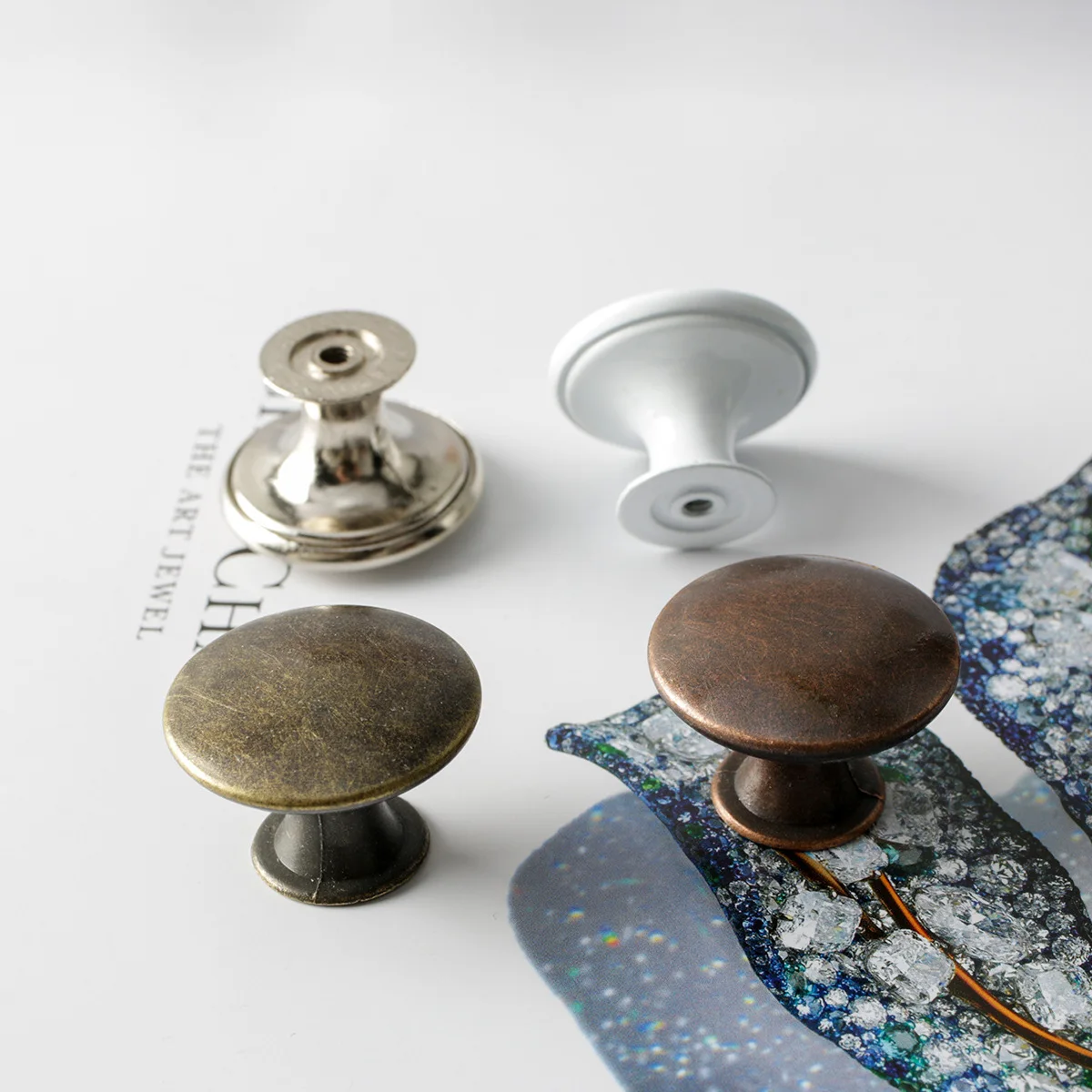 มือจับตู้ครัว โลหะผสมสีบรอนซ์ส - Furniture And Kitchen Hardware Fitting บทวิจารณ์และราคา